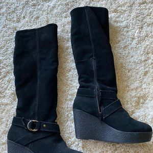 Excellent condition. Used twice